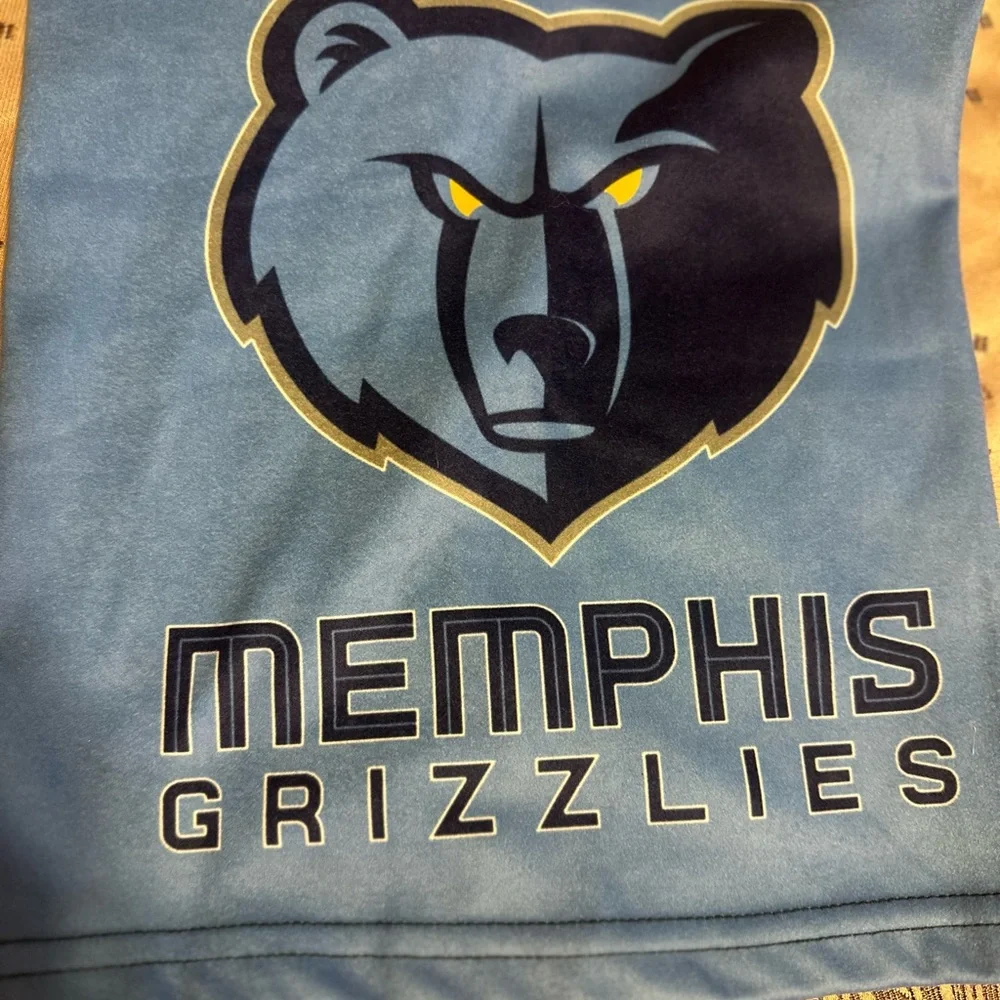 Memphis Grizzlies Face Mask